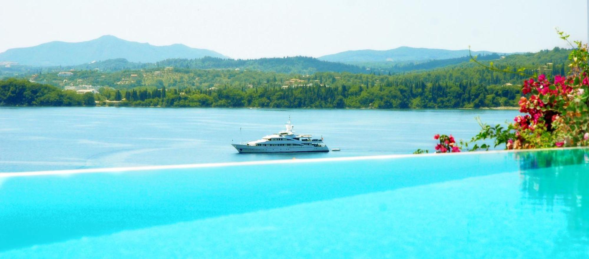 Corfu Luxury Villas 바바티 객실 사진